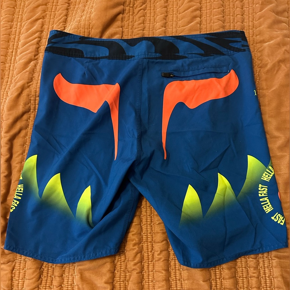 Fox Racing board shorts - Picture 4 of 6